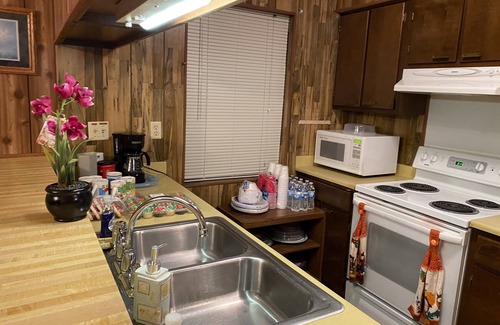 Morrow House | [Traveler 🧰Convenient/Awesome Loc/Gated & Private/Clean @S-ATL✈️