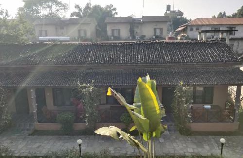 Sauraha Hotel | Travellers Jungle Camp-Sauraha