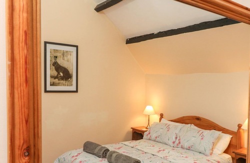 Horner House | TRAVELLERS REST, pet friendly, with open fire in Wheddon Cross