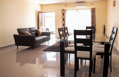 Lusaka Apartment | Travelling to Zambia? Welcome to JRK Apartments - Your Home Away from Home!