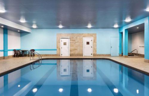 Simcoe Hotel | Travelodge by Wyndham Simcoe