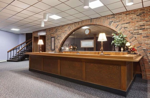 St. Cloud Hotel | Travelodge by Wyndham Motel of St Cloud