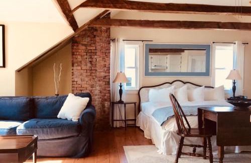 St. Andrews Hotel | Treadwell Inn