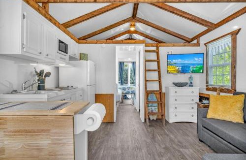 Islamorada Hotel | Treasure Harbor