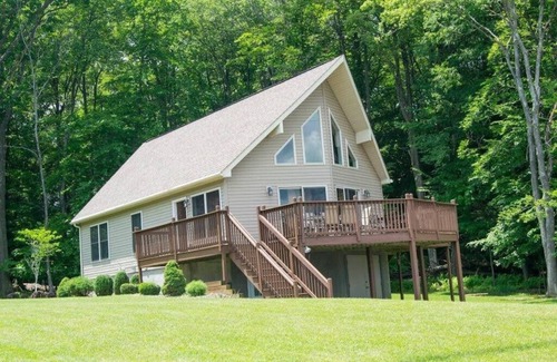 Treasure Lake House | Treasure Lake 5 BR Beach House with Hot Tub; Direct access to Beach & Playground