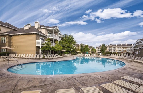 Windsor Condo | Treat Yourself to a Great Getaway