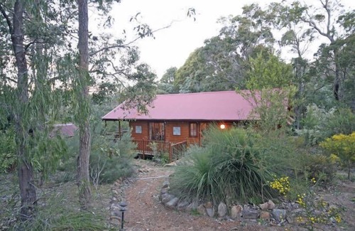 Yallingup Siding Cottage | Tree Change Yallingup Hayes Road