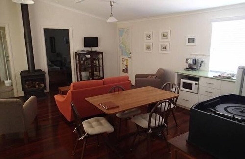 Nannup Cottage | Tree Frog Cottage Nannup