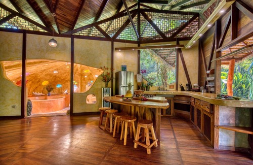 Chiguata Apartment | Tree House Beachfront Lodge