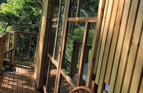 La Pena Boat Rental | Tree house TOBIA near Bogota