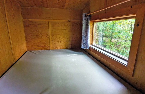 Saint-Faustin-Lac-Carre House | Treehouse #08 (In the forest)