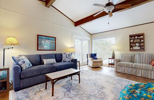 Gulf Pines House | Treehouse by the Sea
