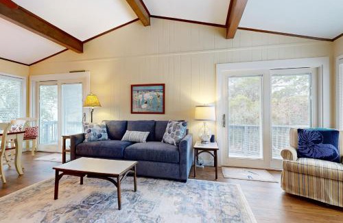 Gulf Pines House | Treehouse by the Sea