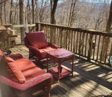 Burnsville House | Treehouse Cathedral in Blue Ridge Mountains, NC