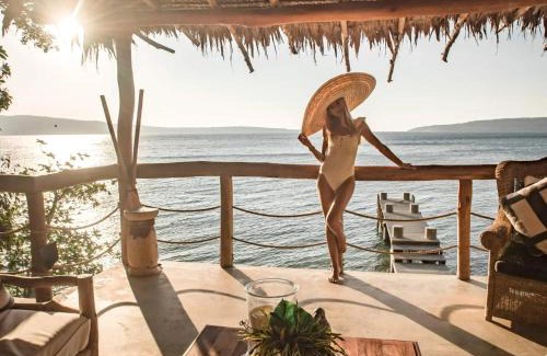 Port-Havannah Resort | Trees and Fishes Private Retreat