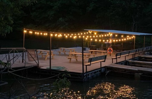 Village of Four Seasons Cabin | Treetop, 2 pools, dock, hot tub!
