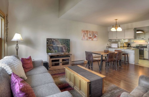 Durango Condo | Treetop Overlook | Pool & HotTub - By FLC, Town, Trails&Golf - Ferringway#33