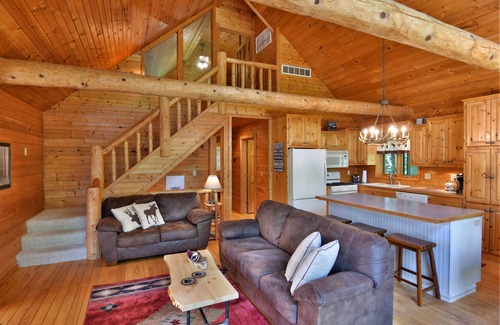 Trego House | Trego Lake House- Level elevation to the water's edge.