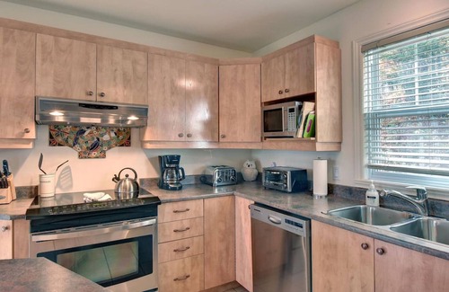 Mont-Tremblant Cabin | Tremblant Chalet Haven - 3-BR Mountain Retreat