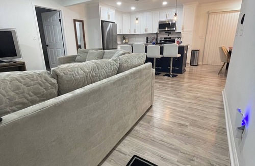 Atlanta House | Tremendous 4-bedroom house in Atlanta close to everything, 20 min from Airport