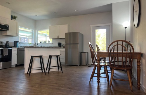 Bonner County Other | Tremendous 5-bedroom farmhouse in Oldtown, Idaho and Silverwood Theme Park!