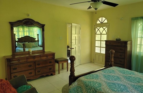 West End House | Tremendous building with AC in Negril