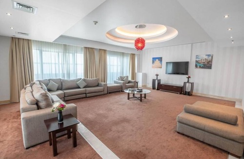 Downtown Dubai Apartment | Trendy 4BR Penthouse/ 3100sqft/ Business Bay
