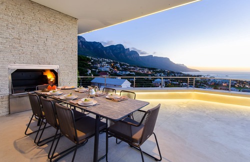 Camps Bay Villa | Trendy 50s villa, Camps Bay Beach within walking distance