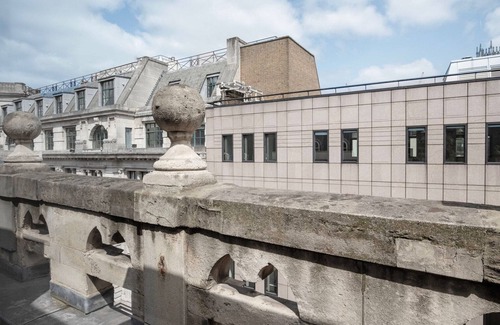 The City of London Apartment | Trendy Holborn 1BR, w/Elevator nr Chancery Lane, by Blueground