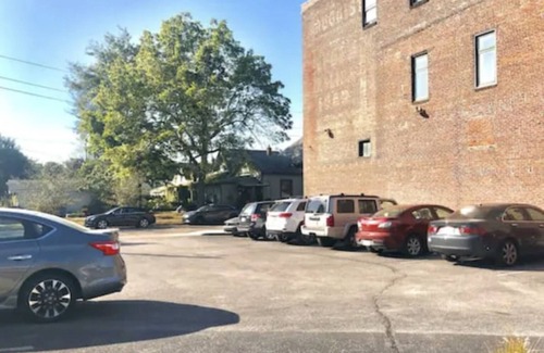 Chatham-Arch Apartment | Trendy Loft Condo near Mass Ave with FREE parking