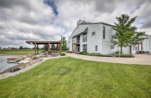 Saint Marys  Allen County Apartment | Trendy New Haven Studio: 10 Mi to Fort Wayne!