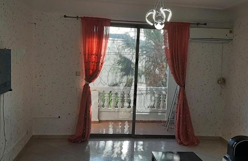 Algiers Apartment | Tres belle appartement F3 a El Marsa tres propres