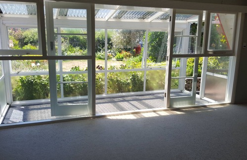 Paraparaumu Beach House | Triangle House at Paraparaumu Beach