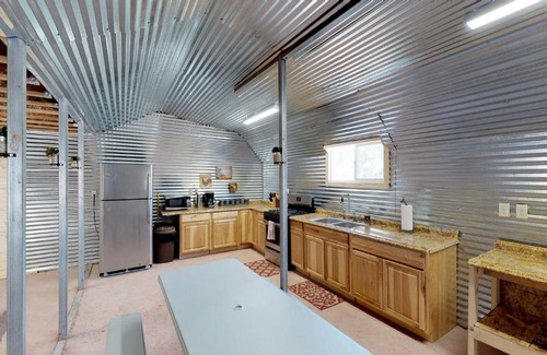Monticello House | Trigger Cabin in the Barn