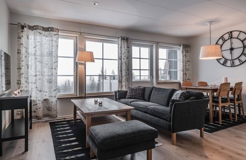 Undersaker Apartment | Trillevallen 1 by Interhome