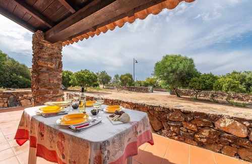 Pittulongu Apartment | TRILO CARIBBEAN: comfortable three-room apartment in a villa near the sea