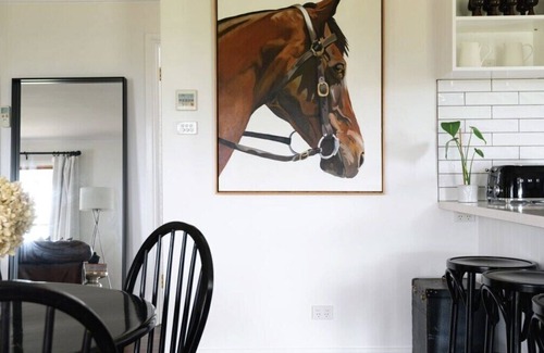 Daylesford House | Trimble Hill Summary: