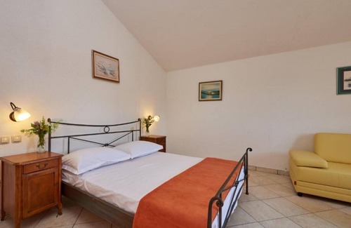 Veliki Drvenik House | Triple Bedroom with Balcony