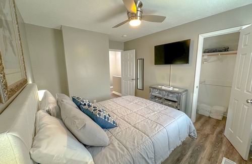 Belmont Condo | "Triple C" Clean, Comfy & Convenient
