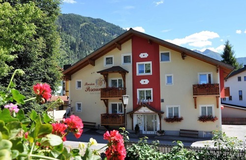 Dorfgastein Cottage | Triple room with shower, toilet - trombone, pension