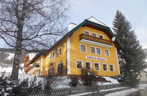 Lessach Apartment | Triple room with shower, WC No. 3 - Macheiner, guest house - Apartment