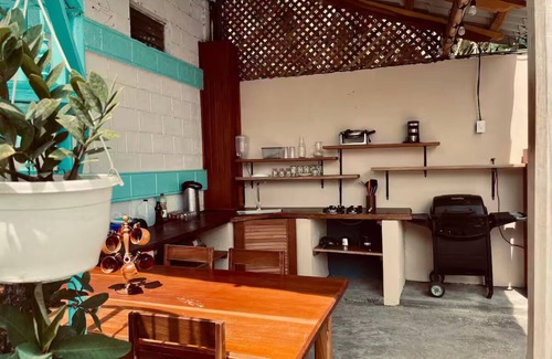 Moyogalpa Bed & Breakfast | Triple Room with View 2