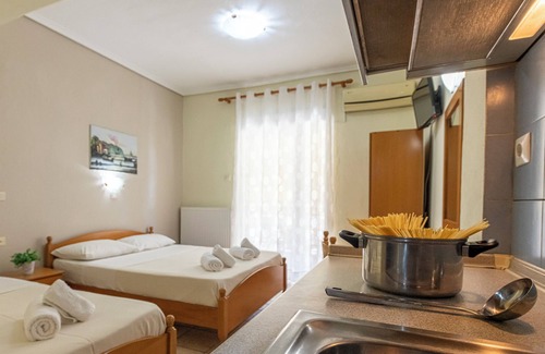 Katerini Hotel | Triple Rooms Lucia Hotel Paralia