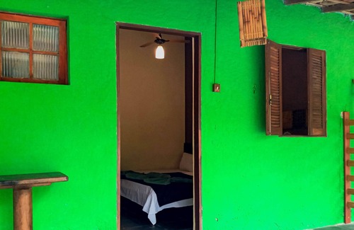 Itamambuca Cabin | Triple Suite 5 -Pousada Marthi