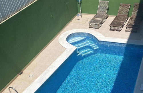 Oeiras Apartment | Triplex Luxury Suite tor 5 people& beach&city&pool ( excellent for families)