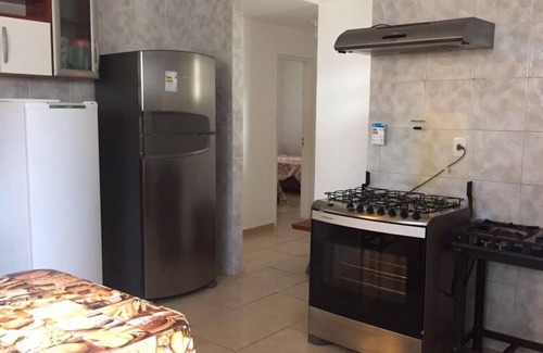 Porto das Dunas House | TRIPLEX MANSION 10 SUITES 55 BEDS NEXT TO BEACH PARK