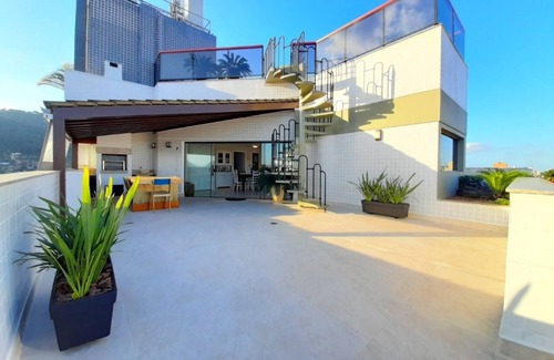 Jardim Praiano Apartment | TRIPLEX PENTHOUSE WITH PRIVATE POOL