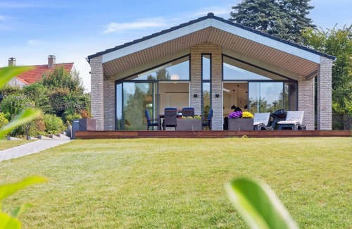 Hornbaek House | "Troels" - 945m from the sea by Interhome