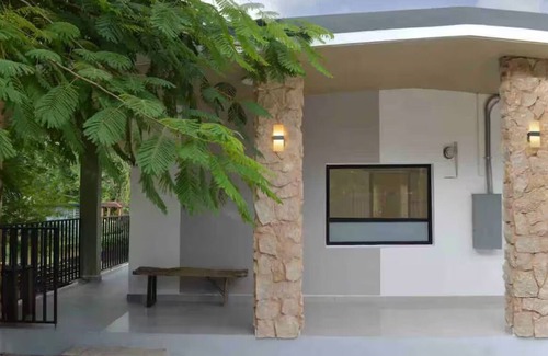 Rio Grande House | Tropi Huts Private Finca with Pool 5BD Sleeps 10-12