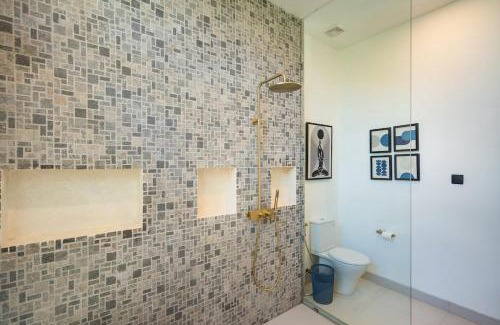 Cepaka Villa | Tropical 2BR Design Villa Pool, Lounge & Workdesk